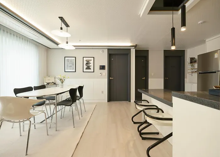 Apartment Serene Space Seoul